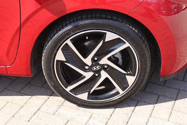 Hyundai i10 1.0 [63] Premium 5dr Auto [Nav]
