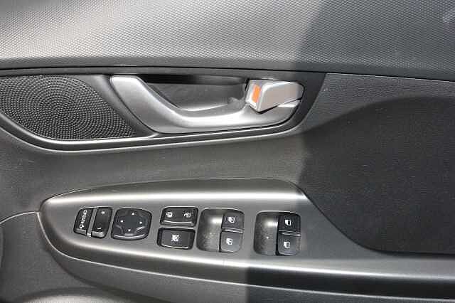 Hyundai Kona 150kW Premium 64kWh 5dr Auto