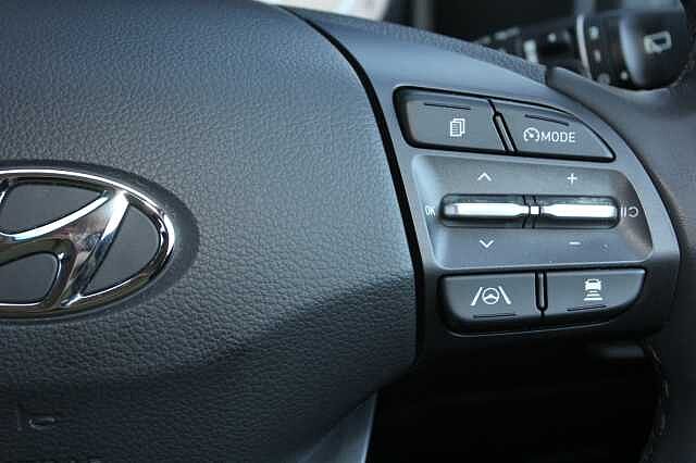 Hyundai Kona 150kW Premium 64kWh 5dr Auto