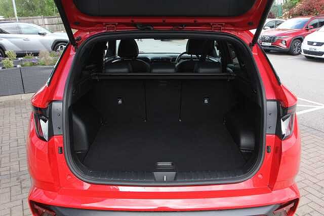 Hyundai TUCSON 1.6 TGDi Hybrid 230 N Line S 5dr 2WD Auto Red