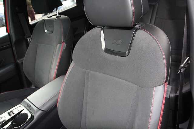 Hyundai TUCSON 1.6 TGDi Hybrid 230 N Line S 5dr 2WD Auto Red