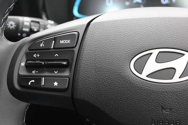 Hyundai i10 1.0 [63] Advance 5dr Auto [Nav]