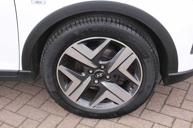 Hyundai Bayon 1.0 TGDi [120] 48V MHEV Premium 5dr