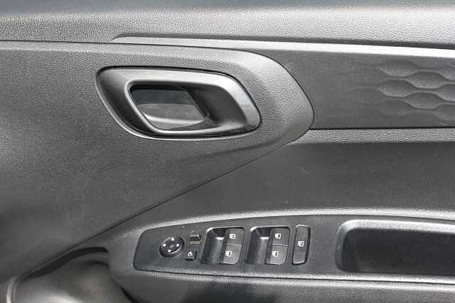 Hyundai i10 1.2 [79] Premium 5dr Auto [Nav]
