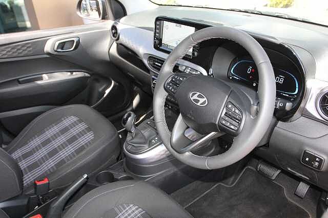 Hyundai i10 1.2 [79] Premium 5dr Auto [Nav]