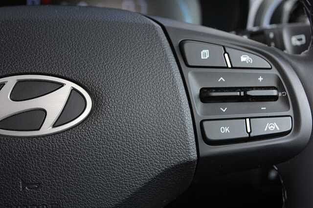 Hyundai i10 1.2 Premium 5dr [Nav]
