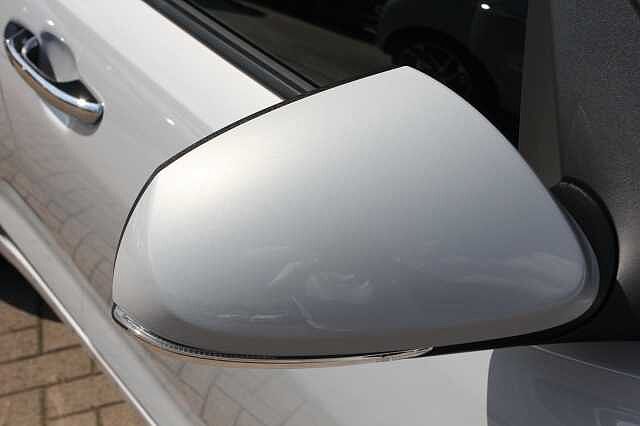 Hyundai i10 1.2 Premium 5dr [Nav]