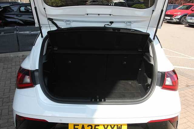 Hyundai I20 1.0T GDi Premium 5dr DCT White