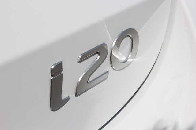 Hyundai I20 1.0T GDi Premium 5dr DCT White