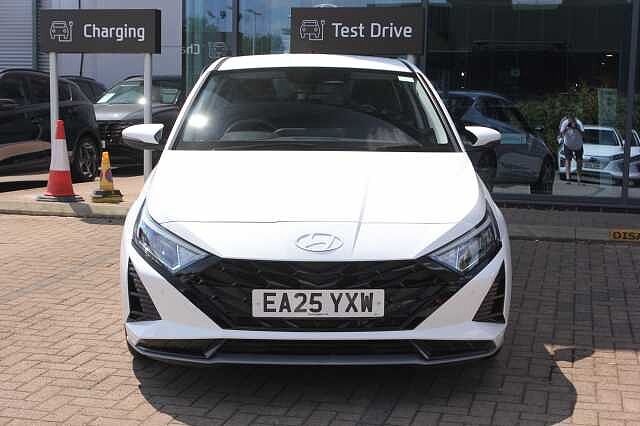 Hyundai I20 1.0T GDi Premium 5dr DCT White
