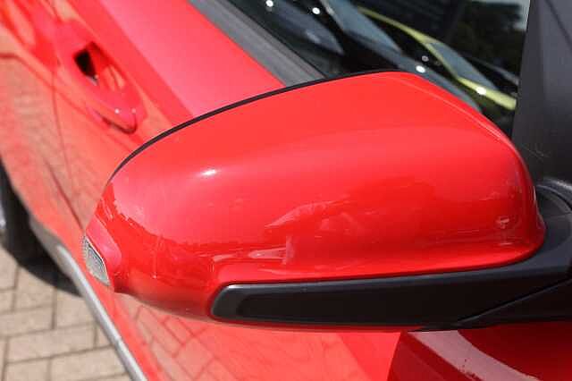 Hyundai KONA 1.6 GDi Hybrid Ultimate 5dr DCT Red