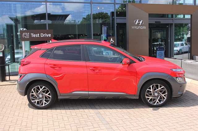 Hyundai KONA 1.6 GDi Hybrid Ultimate 5dr DCT Red