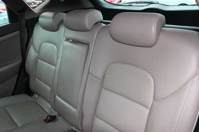 Hyundai TUCSON 1.6 GDi Premium 5dr 2WD Beige