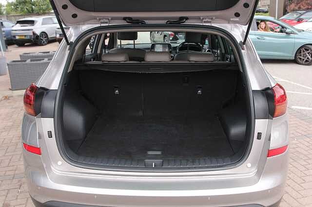 Hyundai TUCSON 1.6 GDi Premium 5dr 2WD Beige