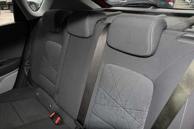 Hyundai BAYON 1.0 TGDi 48V MHEV Ultimate 5dr DCT Red