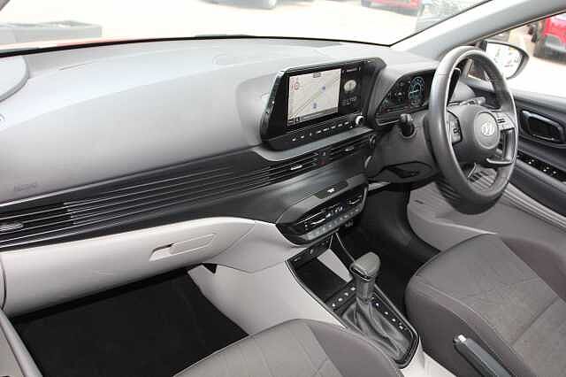 Hyundai BAYON 1.0 TGDi 48V MHEV Ultimate 5dr DCT Red