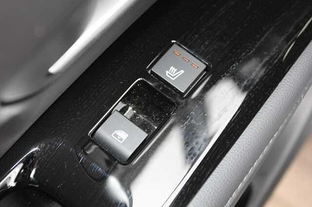 Hyundai TUCSON 1.6T Hybrid Ultimate 5dr Auto Silver