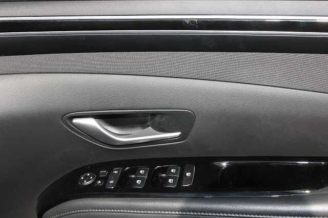 Hyundai Tucson 1.6 TGDi Hybrid 230 Premium 5dr 2WD Auto