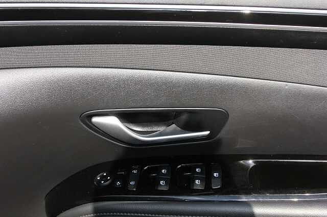 Hyundai TUCSON 1.6 TGDi Hybrid 230 Ultimate 5dr 2WD Auto Brown