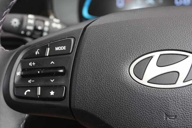 Hyundai i10 1.0 [63] Premium 5dr Auto [Nav]