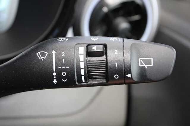 Hyundai i10 1.2 [79] Premium 5dr Auto [Nav]