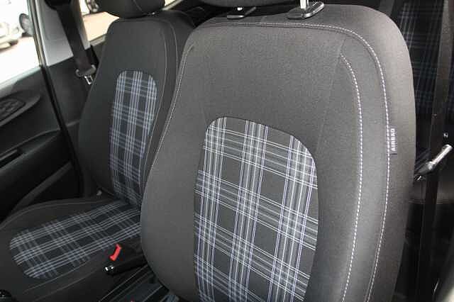 Hyundai i10 1.2 [79] Premium 5dr Auto [Nav]