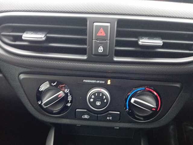 Hyundai I10 1.0 [63] Advance 5dr [Nav] Green