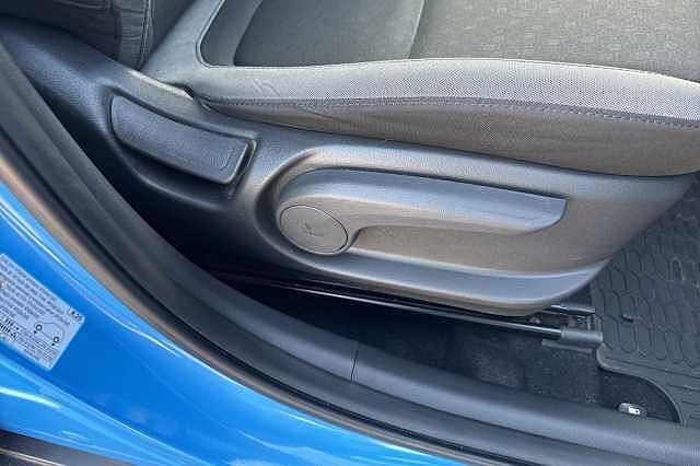 Hyundai KONA 1.0T GDi Play Edition 5dr Surfy blue