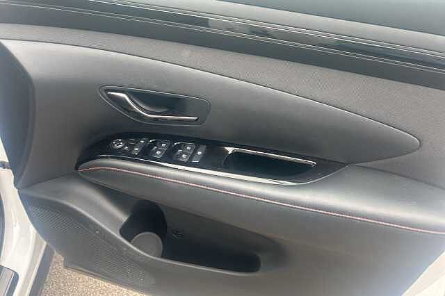 Hyundai TUCSON 1.6 TGDi Hybrid 230 N Line S 5dr 2WD Auto White