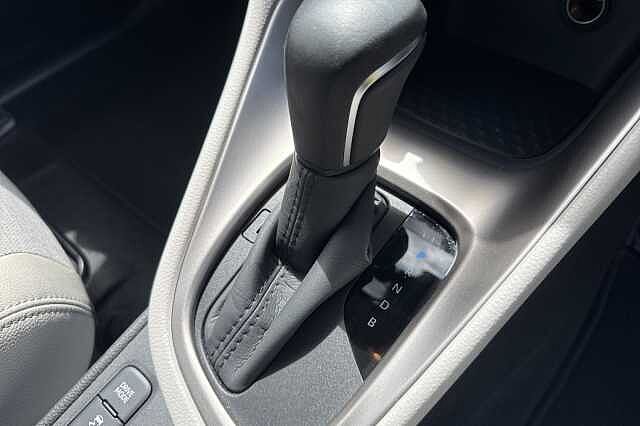 Toyota Yaris 1.5 Hybrid Excel 5dr CVT