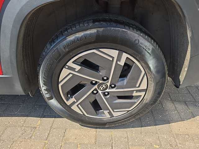 Hyundai TUCSON 1.6T Advance 5dr