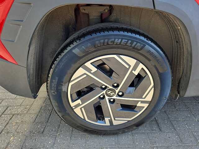 Hyundai TUCSON 1.6T Advance 5dr