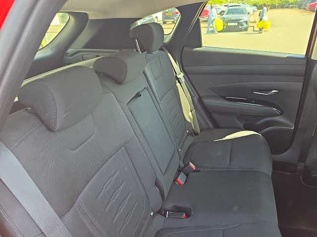Hyundai TUCSON 1.6T Advance 5dr