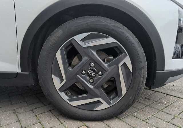 Hyundai BAYON 1.0 TGDi Premium 5dr White