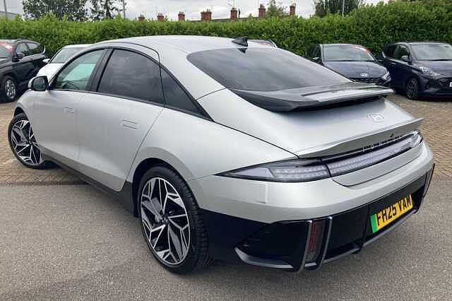 Hyundai IONIQ 6 E (228ps) Premium 77kWh (Single Motor) RWD Gold