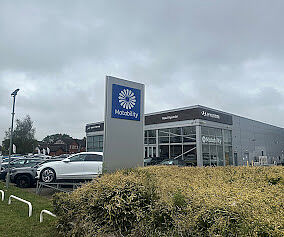 Hyundai SANTA FE 1.6 TGDi Plug-in Hybrid Calligraphy 5dr 4WD Auto