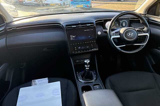 Hyundai TUCSON 1.6 TGDi Premium 5dr 2WD White