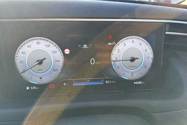 Hyundai TUCSON 1.6 TGDi Premium 5dr 2WD White