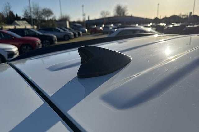 Hyundai TUCSON 1.6 TGDi Premium 5dr 2WD White