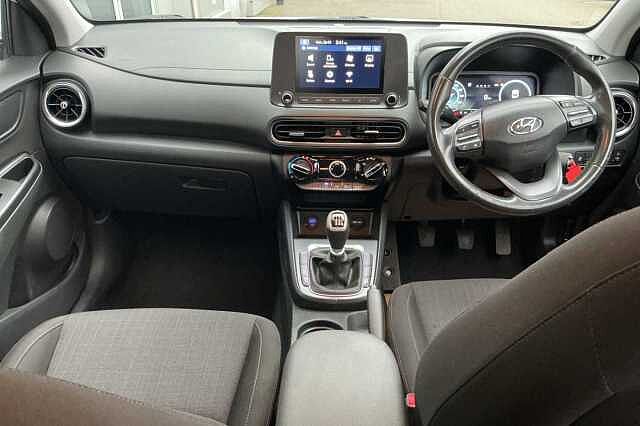 Hyundai KONA 1.0 TGDi 48V MHEV SE Connect 5dr Atlas White
