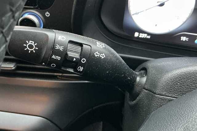 Hyundai i20 1.0T GDi Premium 5dr DCT