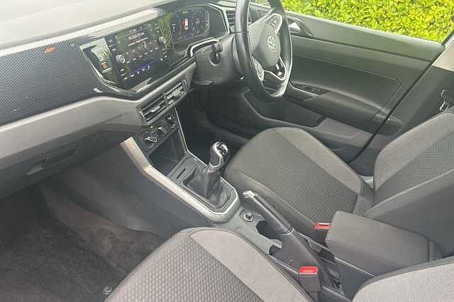 Volkswagen Polo 1.0 TSI Life 5dr