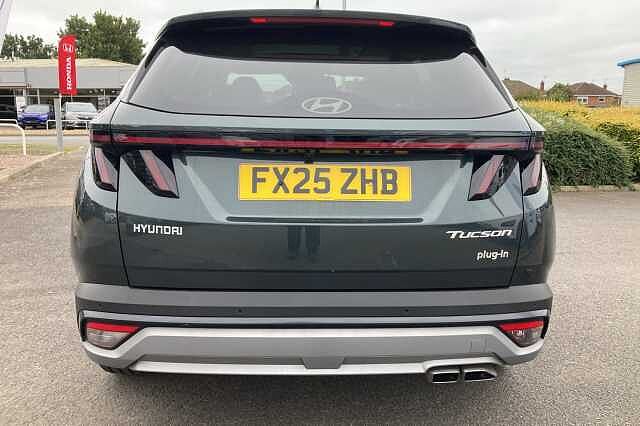 Hyundai TUCSON 1.6T Plug-in Hybrid Ultimate 5dr 4WD Auto