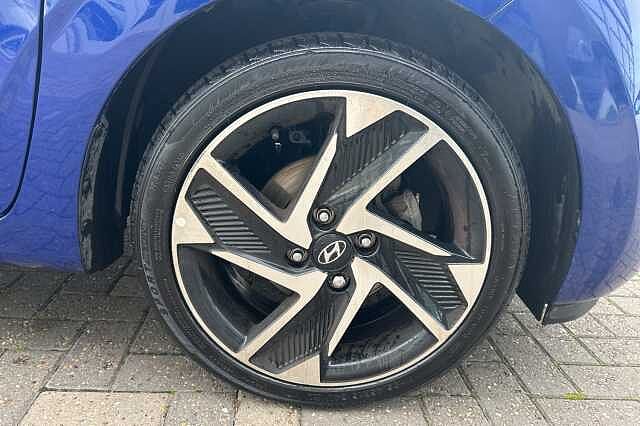 Hyundai i10 1.0 MPi Premium 5dr