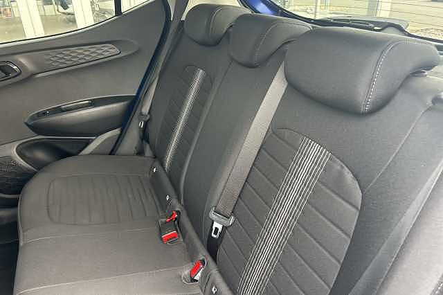 Hyundai i10 1.0 MPi Premium 5dr