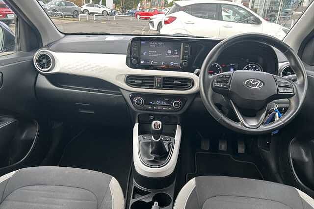 Hyundai i10 1.0 MPi Premium 5dr