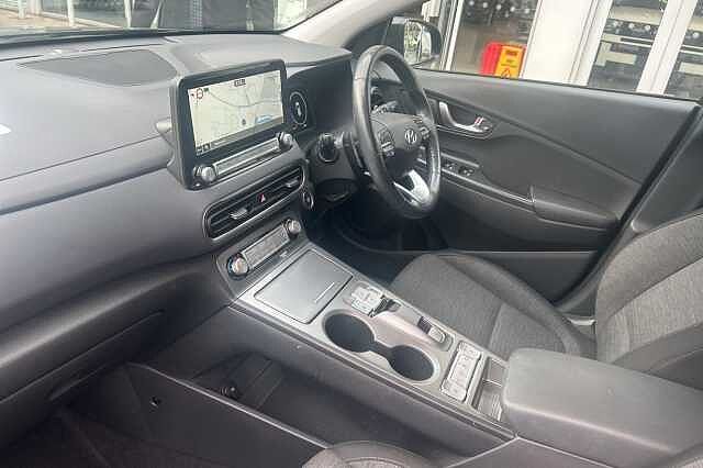 Hyundai KONA 150kW Premium 64kWh 5dr Auto Black