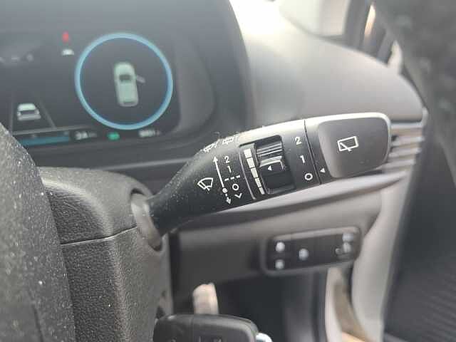 Hyundai BAYON 1.0 TGDi 48V MHEV SE Connect 5dr DCT White Frost