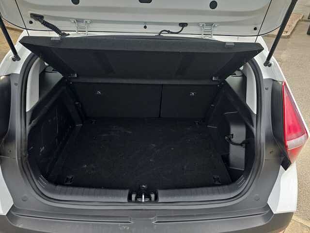 Hyundai BAYON 1.0 TGDi 48V MHEV SE Connect 5dr DCT White Frost