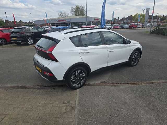 Hyundai BAYON 1.0 TGDi 48V MHEV SE Connect 5dr DCT White Frost